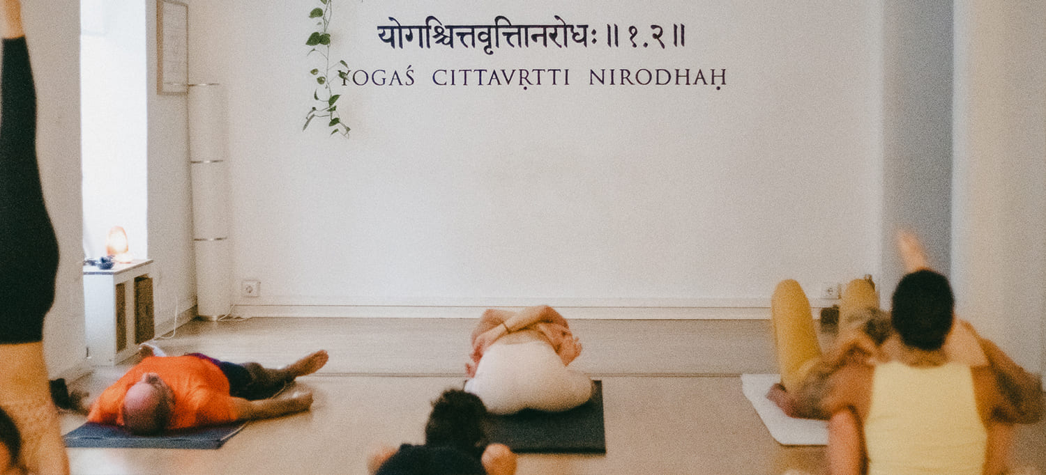 Ashtanga Yoga en Ashtanga Yoga Murcia con Laura Prada